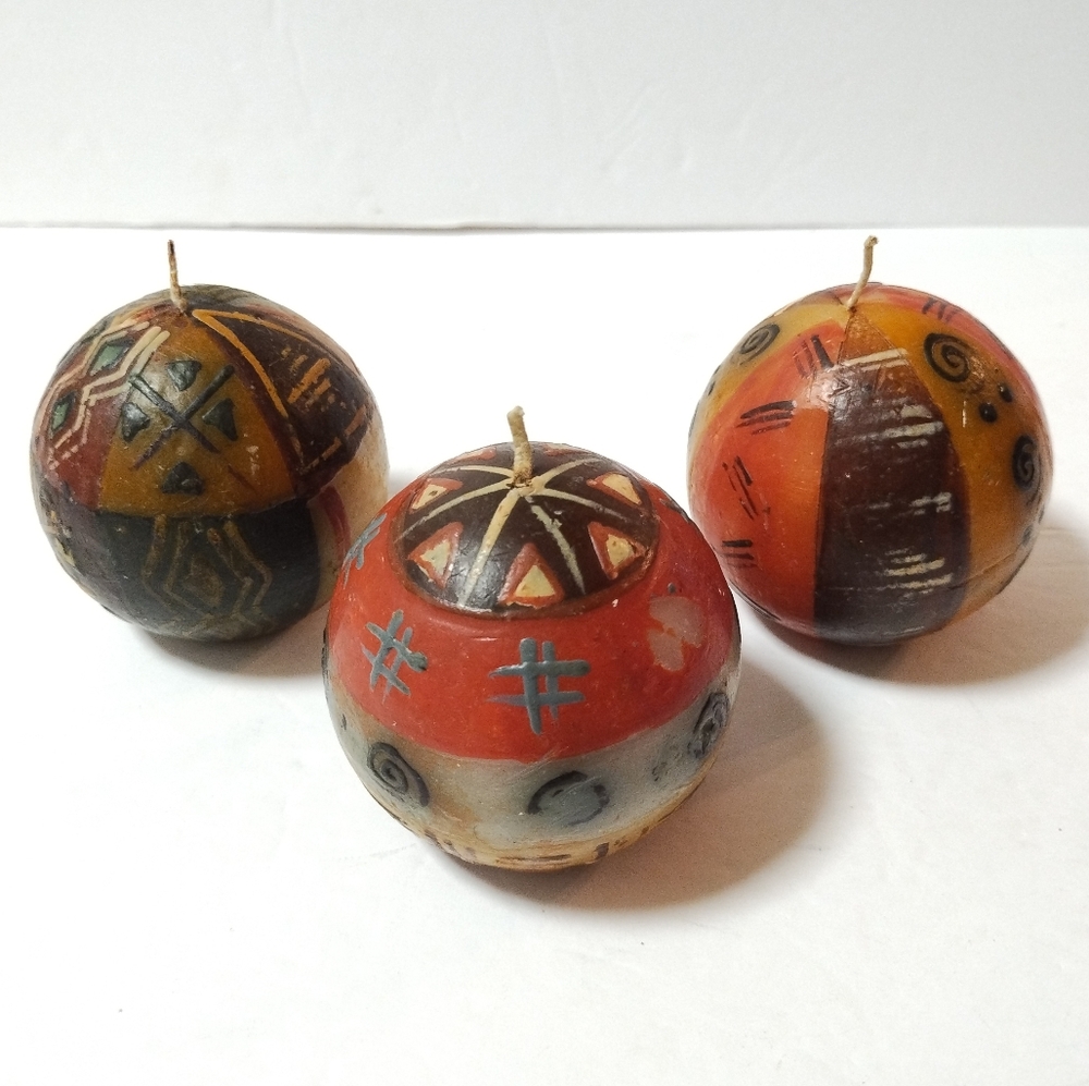 Candle Set Of 3 Hand Crafted Painted Ball